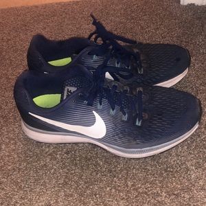 Nike zoom Pegasus running shoes